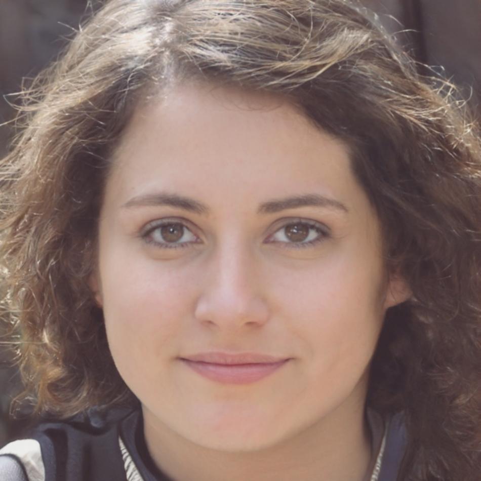 Portrait de Marie-Claire Dubois, analyste financière senior